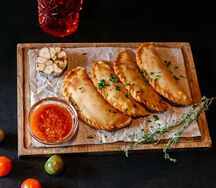 Мини-чебуреки с домашней аджикой