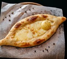 Хачапури по-аджарски для двоих