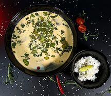 Том Кха