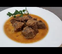Гуляш из говядины 