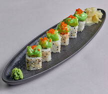 Ролл креветка васаби