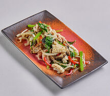 Морепродукты с овощами