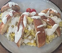 Скрэмбл с круассаном