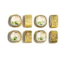 Жареный ролл с курицей