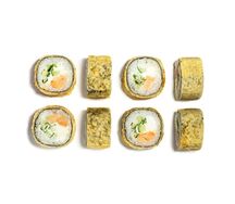 Жареный ролл с лососем