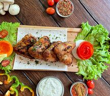 Куриные крылья на мангале