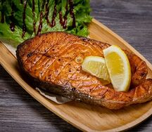Стейк из лосося