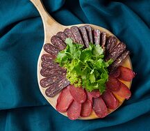 Мясное ассорти по-кавказски