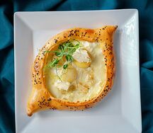 Хачапури по-аджарски