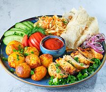 Шашлык из куриной грудки с гарниром