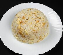 Жареный рис с яйцом