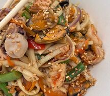 Wok Удон с морепродуктами