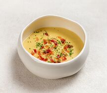 Картофельный крем-суп с беконом