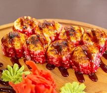 Запеченная калифорния с крабом 
