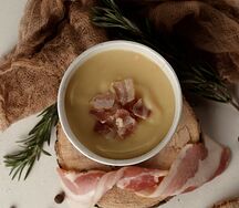 Картофельный крем-суп с беконом