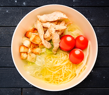 Салат Цезарь с курицей
