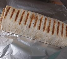 Двойная шаверма со свининой в лаваше