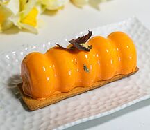 Пирожное Канеле Оранж