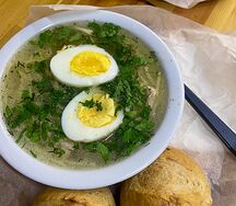 Куриный суп с лапшой