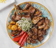 Ассорти шашлыков из ягненка