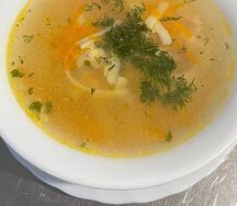 Куриный суп с лапшой