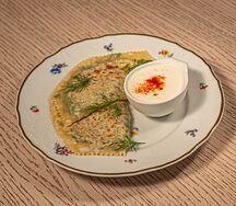 Кутабы с сыром и шпинатом
