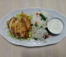 Куриное филе с рисом и овощами