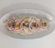 Салат из квашеной капусты