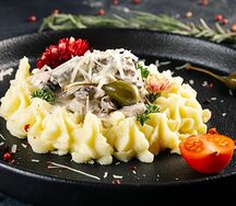 Бефстроганов с грибами