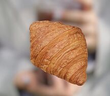 Круассан с Нутеллой 