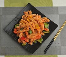 Кальмар с овощами