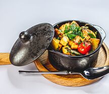 Жаркое с курицей и овощами