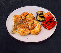 Цыпленок-табака с овощами на углях