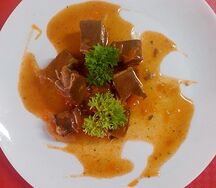 Сердце говяжье, тушеное с овощами