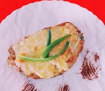 Филе курицы с овощами под сырной шапкой
