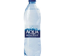 Вода питьевая Aqua minerale газированная 0.5 л