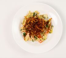 Салат с картофелем пай
