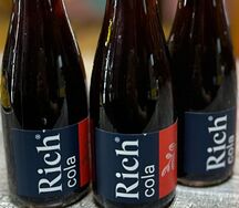 Напиток безалкогольный Rich Cola