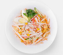 Салат крабовый с кукурузой