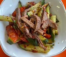 Салат мясной