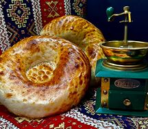 Лепешка узбекская
