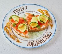 Брускетта с форелью