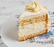 Молочная девочка (кусочек торта)