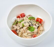 Теплый салат с говядиной