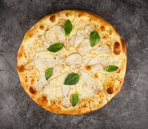 Пицца Дюшес с курочкой и грушей 30 см