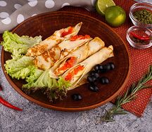 Блинчики с лососем и икрой
