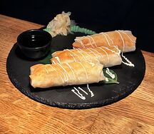 Спринг-ролл с курицей