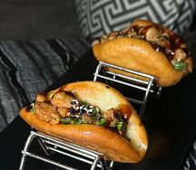 Тако бао с рубленной курицей