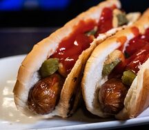 Хот-дог куриная сосиска