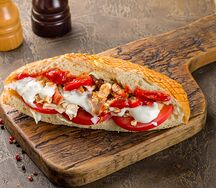 Шаурма с курицей в турецком хлебе